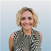 Coach educativo especialista en Inteligencia Emocional. Experta en psicología Positiva. Docente Comercio y Marketing.